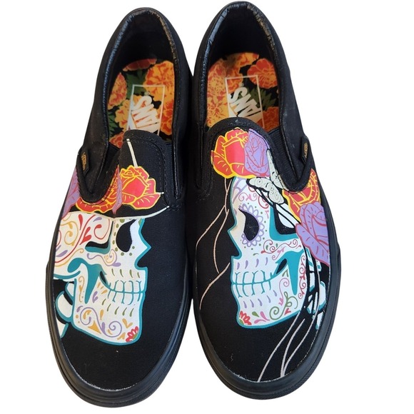 Vans Shoes - VANS Dia De Los Muertos Slip-on Shoes Women's 7.5‎ Men's 6 Classic Sugar Skulls